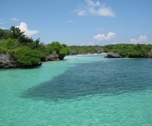 Corales del Rosario and San Bernardo Natural National Park.  Source: parquesnacionales.gov.co